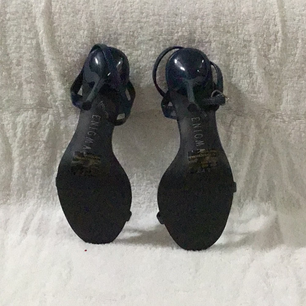 Shoes - Picture 3 of 3